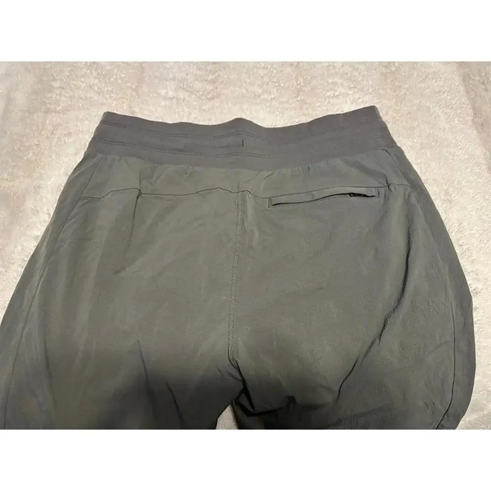 Athleta Trekkie North Jogger Pants Olive Green Size 10 Lightweight Hiking Travel